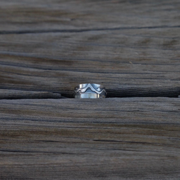Mountain Ring Size 9