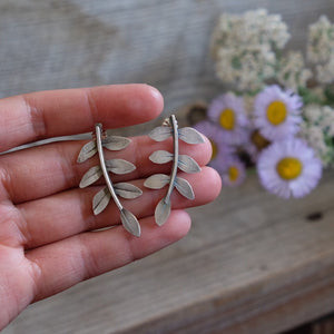 Stud Leaf Earrings